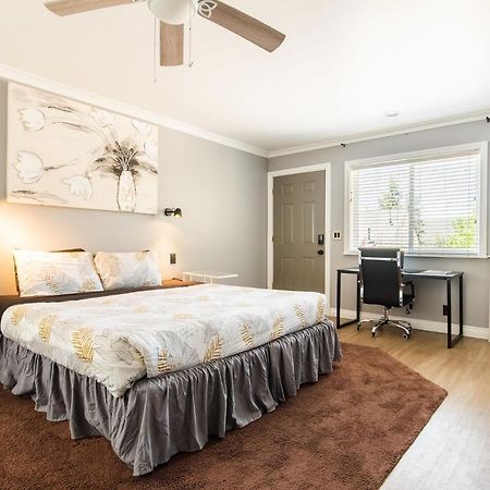 Big Bear Spa Suites Биг Бэар Лейк Экстерьер фото